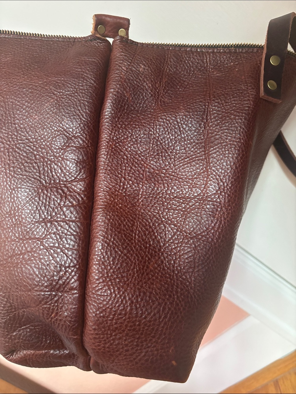 Portland leather goods medium tote bag - Picture 7 of 12